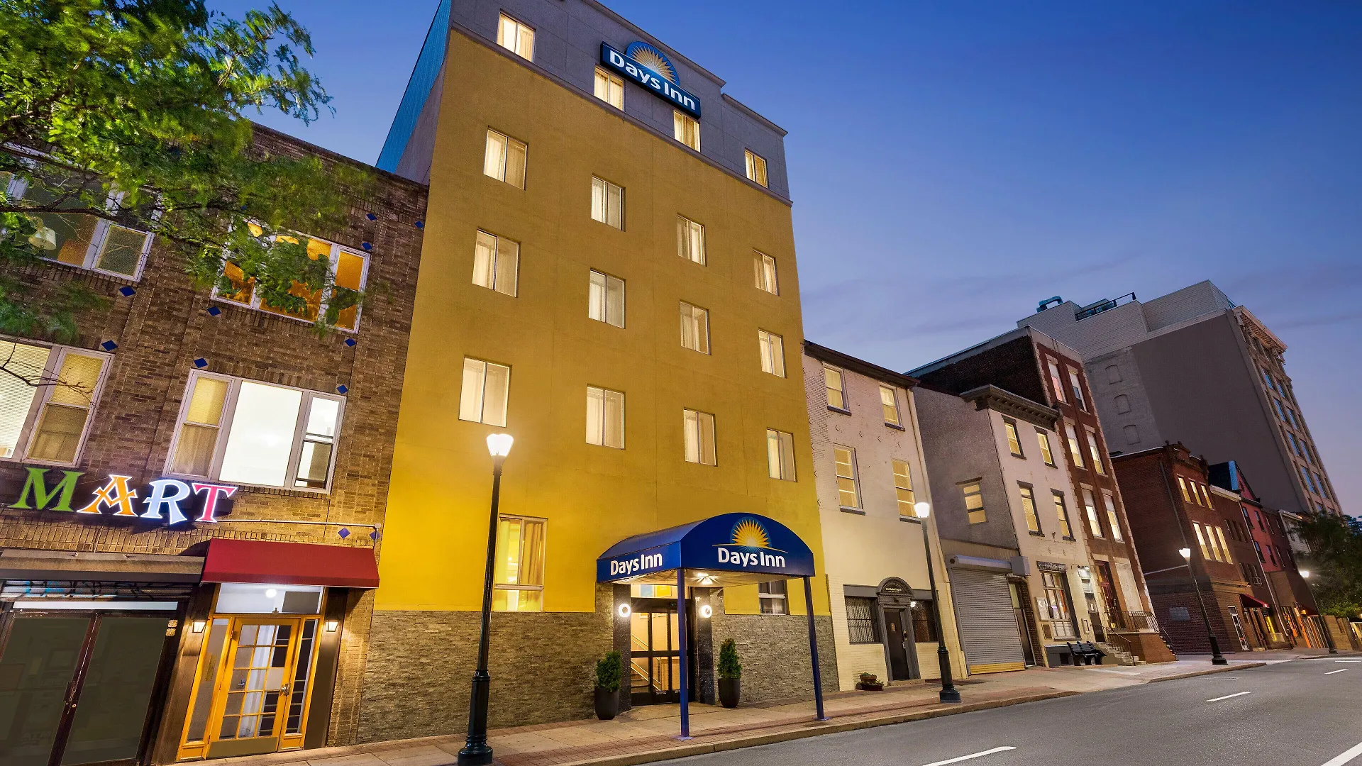 Staying In Philadelphia City Center: 5 Budget Hotels Compared