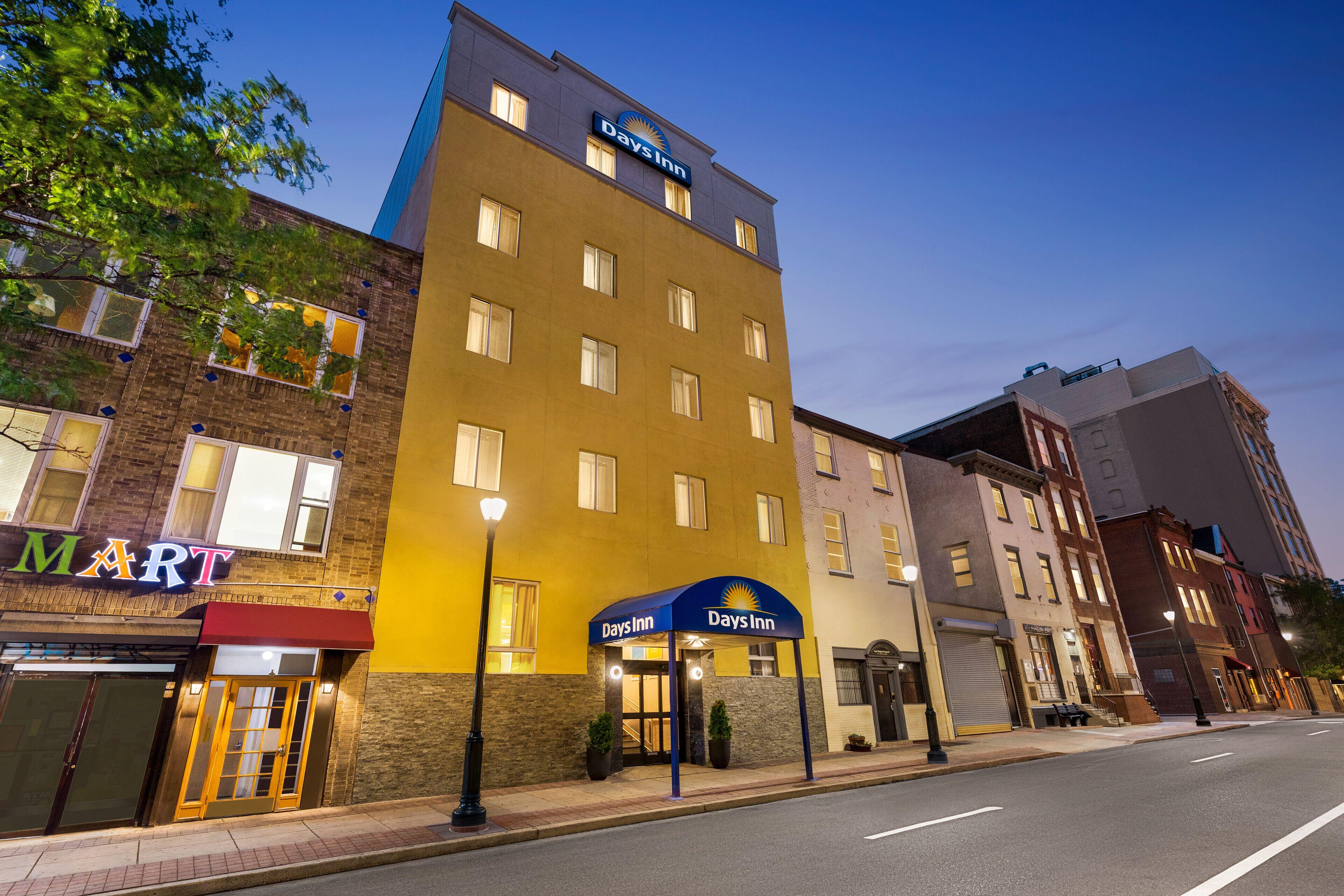 Staying In Philadelphia City Center: 5 Budget Hotels Compared